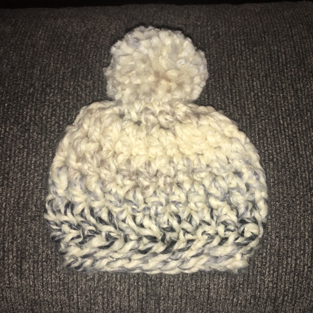 Baby pebble beanie